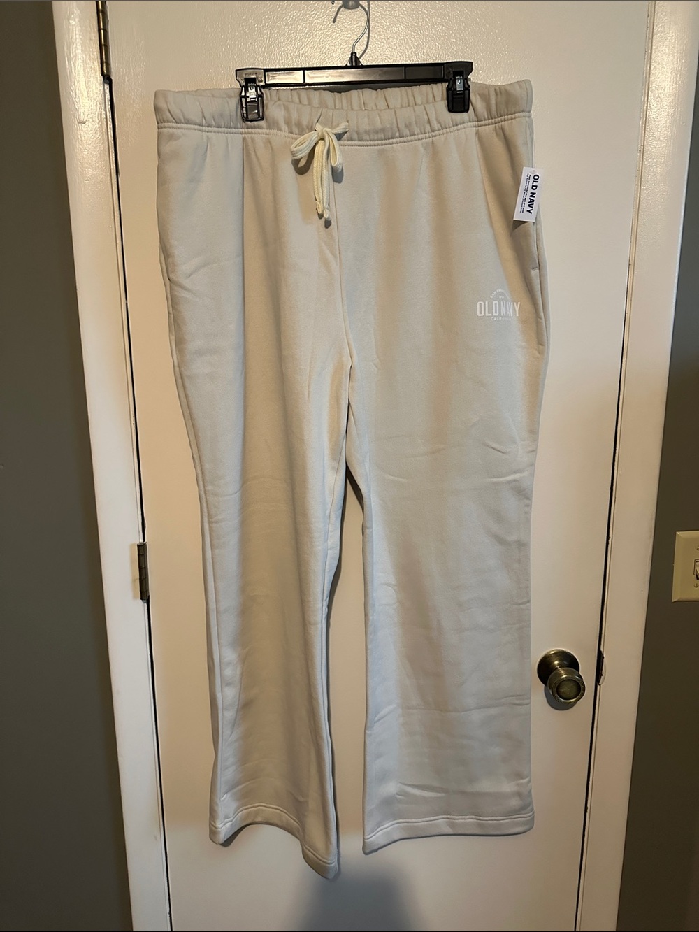 Old Navy Cream Drawstring Joggers